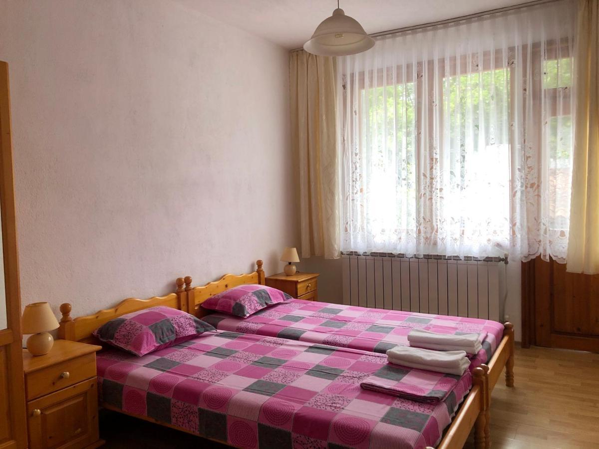 "Калоянови" Hotel Tsarevo Ngoại thất bức ảnh