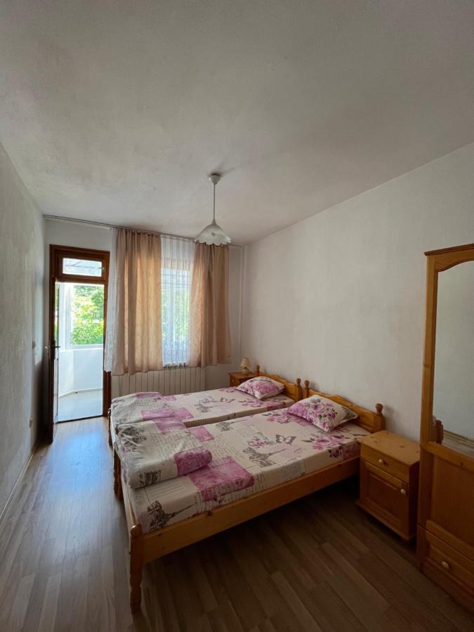 "Калоянови" Hotel Tsarevo Ngoại thất bức ảnh